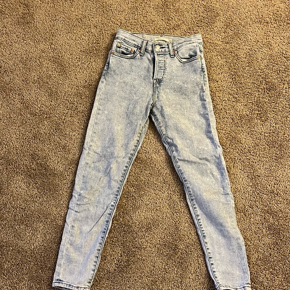 Levi Wedgie Skinny Jeans - size 25